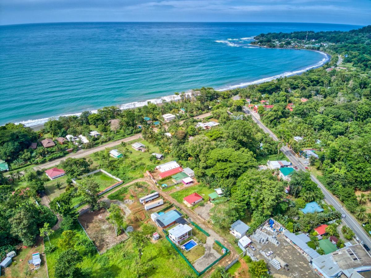 Oso Perezoso Pool Villa Puerto Viejo de Talamanca Luaran gambar