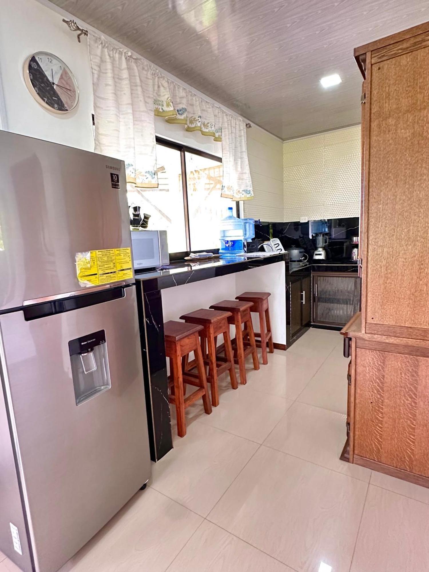 Oso Perezoso Pool Villa Puerto Viejo de Talamanca Luaran gambar