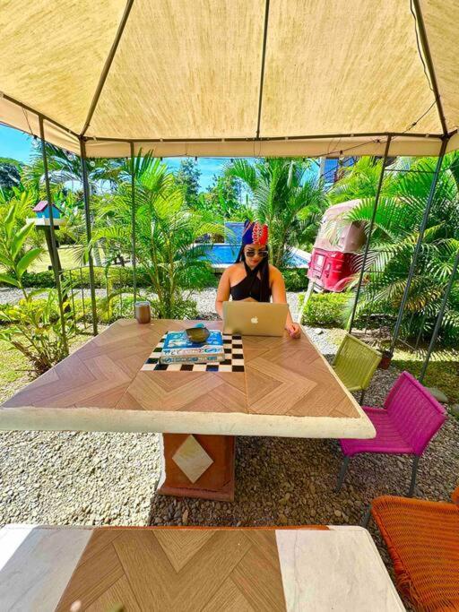Oso Perezoso Pool Villa Puerto Viejo de Talamanca Luaran gambar