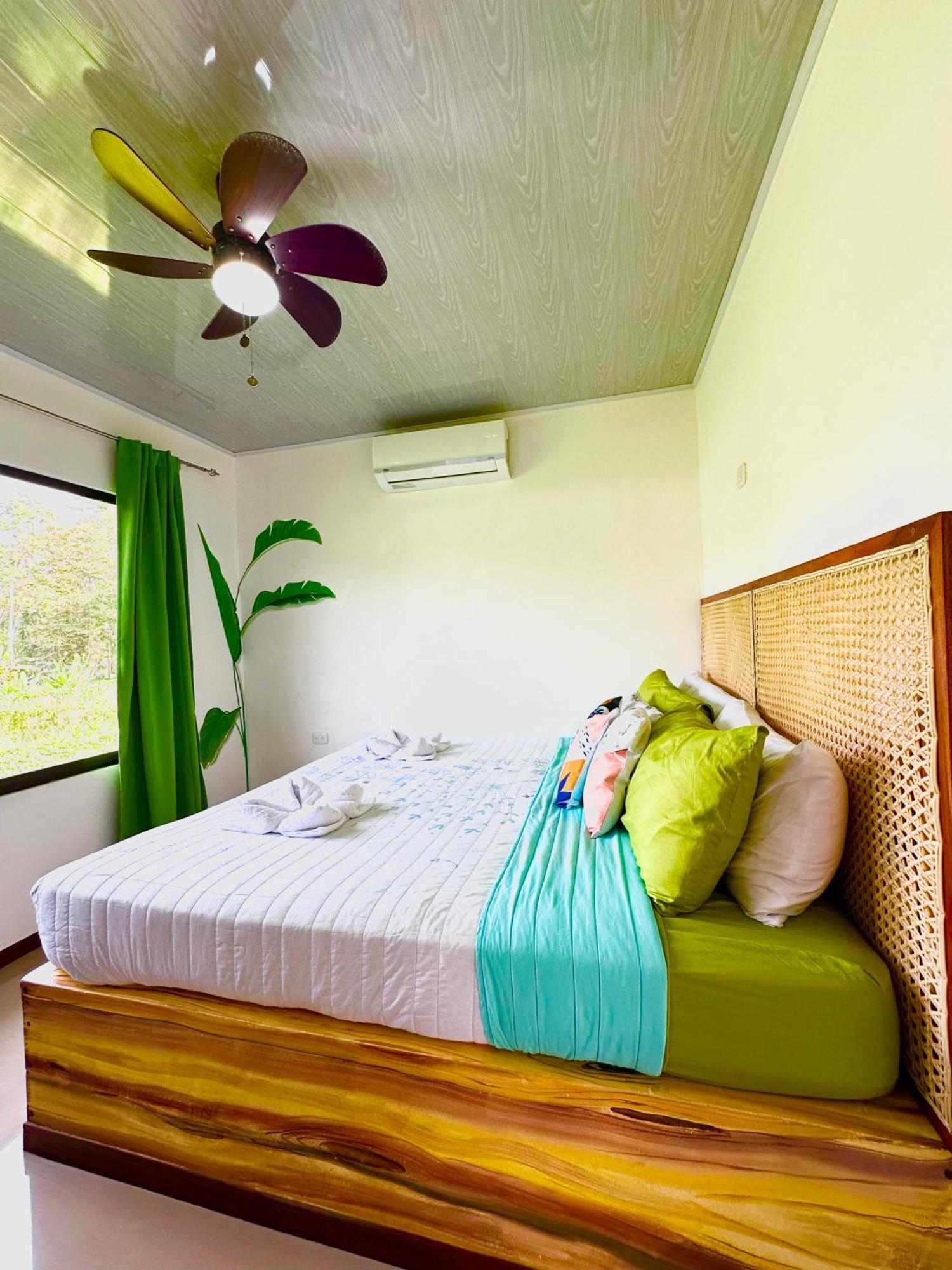Oso Perezoso Pool Villa Puerto Viejo de Talamanca Luaran gambar