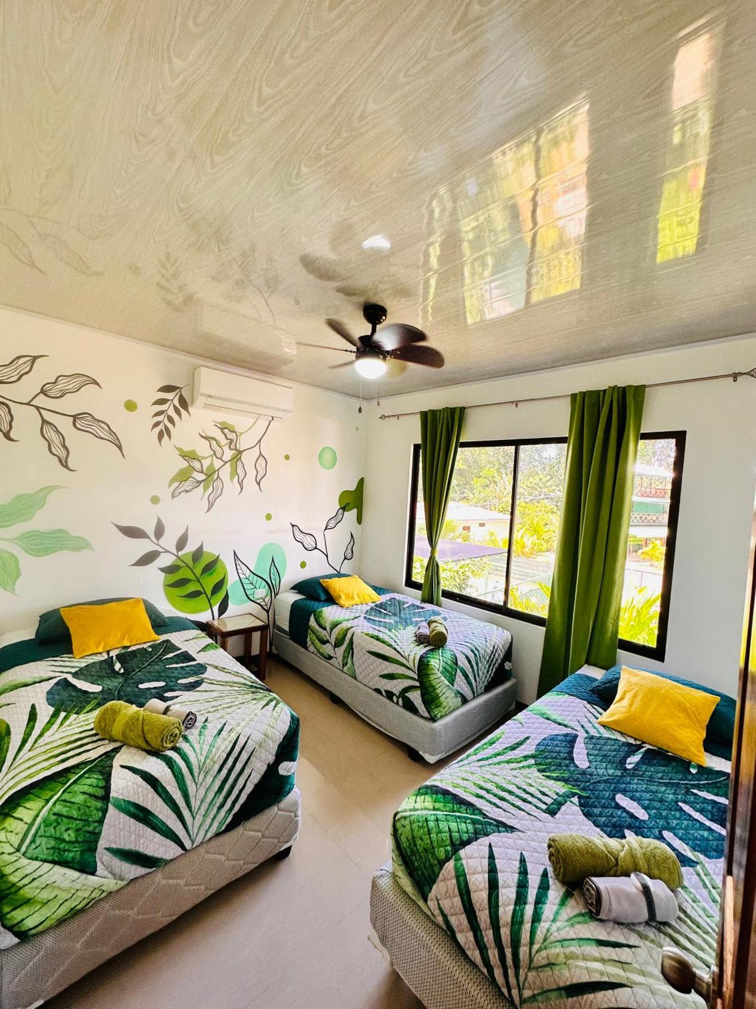 Oso Perezoso Pool Villa Puerto Viejo de Talamanca Luaran gambar
